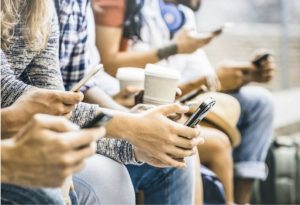 perché i più giovani abbandonano Facebook