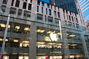Apple salute per media for health